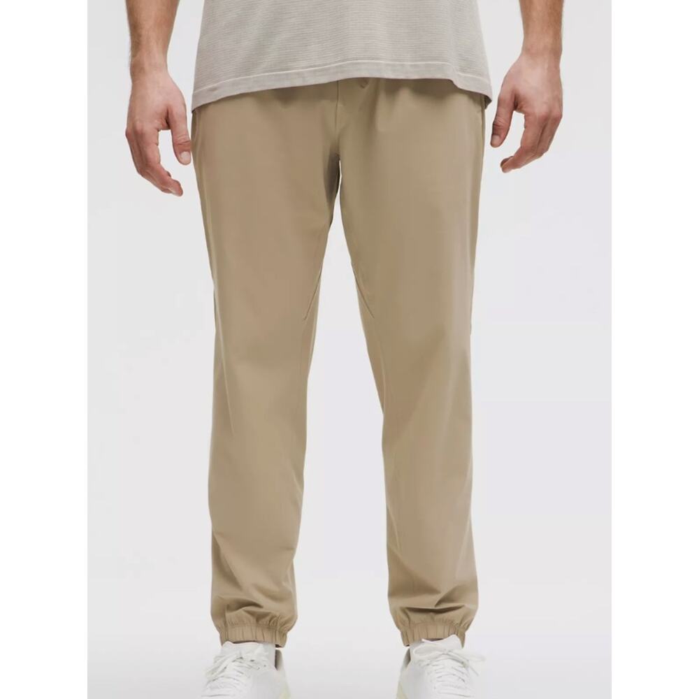 Lululemon Pace Breaker Jogger Regular, Sheer Oak, Size Small